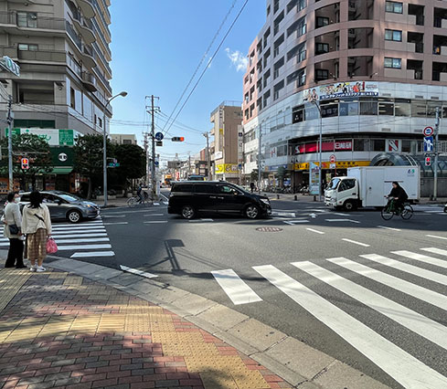 道路沿い風景